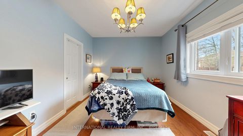 Photo 8 at 14 Stuart Avenue, Shore, Barrie