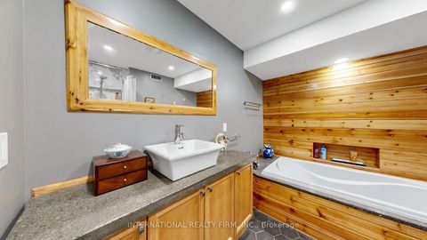 Photo 22 at 14 Stuart Avenue, Shore, Barrie