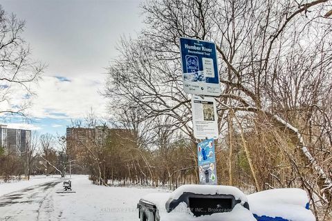 Photo 6 at 7 Riverside Drive, Humber Summit, Toronto
