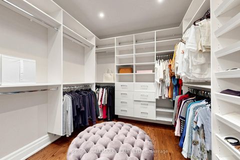 Photo 21 at 50 LLOYDMINSTER Crescent, Newtonbrook East, Toronto