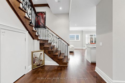 Photo 33 at 50 LLOYDMINSTER Crescent, Newtonbrook East, Toronto
