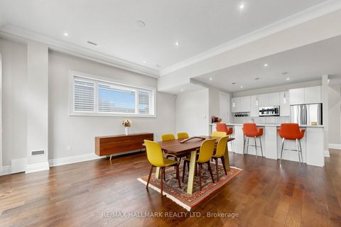 Photo 37 at 50 LLOYDMINSTER Crescent, Newtonbrook East, Toronto
