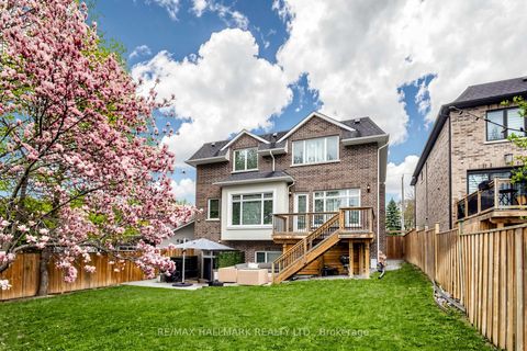 Photo 46 at 50 LLOYDMINSTER Crescent, Newtonbrook East, Toronto