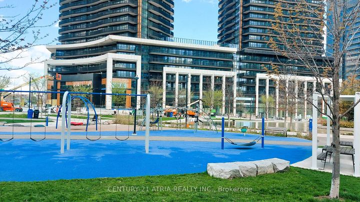 Photo 8 at 908 - 25 McMahon Drive, Bayview Village, Toronto