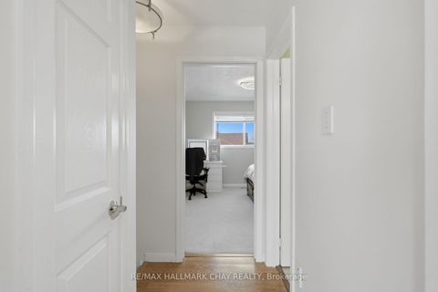 Photo 14 at 4 Hawthorne Crescent, Ardagh, Barrie