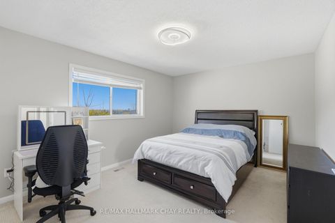 Photo 15 at 4 Hawthorne Crescent, Ardagh, Barrie
