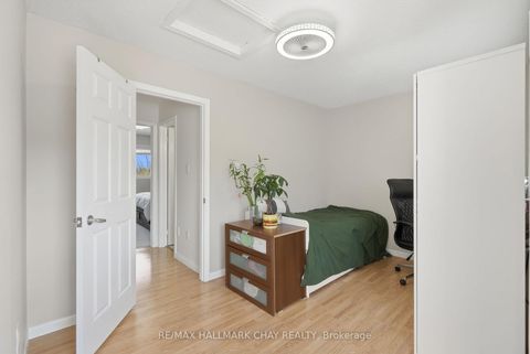 Photo 19 at 4 Hawthorne Crescent, Ardagh, Barrie