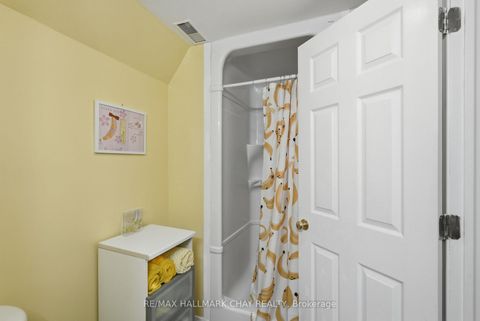Photo 26 at 4 Hawthorne Crescent, Ardagh, Barrie