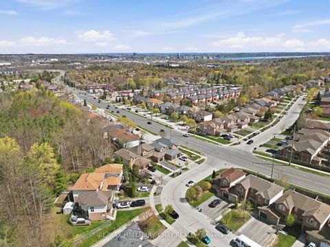 Photo 34 at 4 Hawthorne Crescent, Ardagh, Barrie