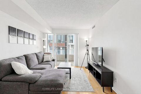 Photo 4 at 1124 - 270 wellington Street W, Waterfront Communities C1, Toronto