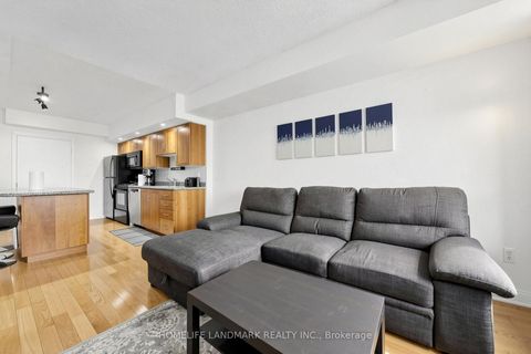 Photo 8 at 1124 - 270 wellington Street W, Waterfront Communities C1, Toronto