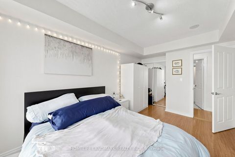Photo 21 at 1124 - 270 wellington Street W, Waterfront Communities C1, Toronto
