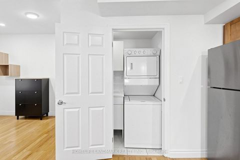 Photo 26 at 1124 - 270 wellington Street W, Waterfront Communities C1, Toronto