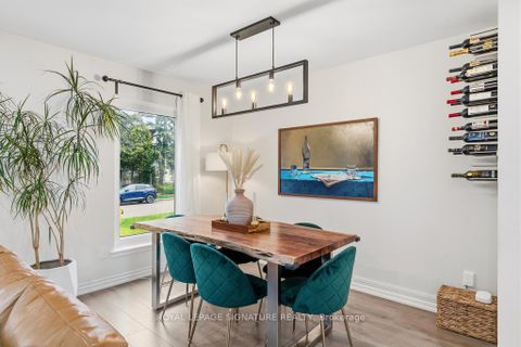 Photo 13 at 33 Coltman Crescent, Malvern, Toronto