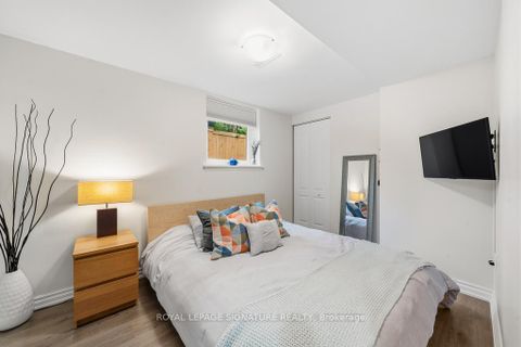 Photo 15 at 33 Coltman Crescent, Malvern, Toronto