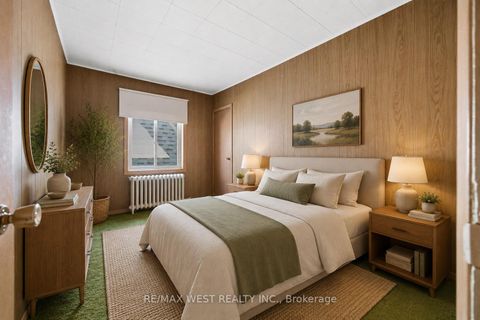 Photo 14 at 79 King Edward Avenue, Lumsden, Toronto