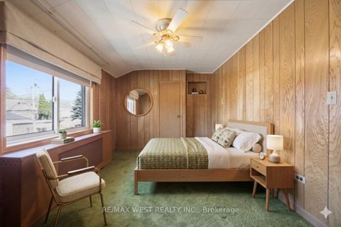 Photo 15 at 79 King Edward Avenue, Lumsden, Toronto