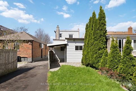 Photo 21 at 79 King Edward Avenue, Lumsden, Toronto