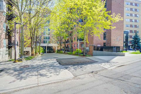 Photo 1 at 202 - 97 Lawton Boulevard, St. Clair, Toronto