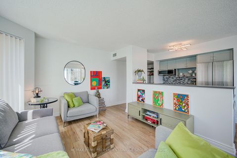 Photo 20 at 202 - 97 Lawton Boulevard, St. Clair, Toronto