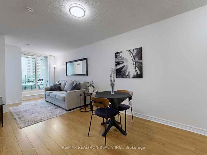 Photo 8 at 903 - 17 Barberry Place, Bayview Village, Toronto