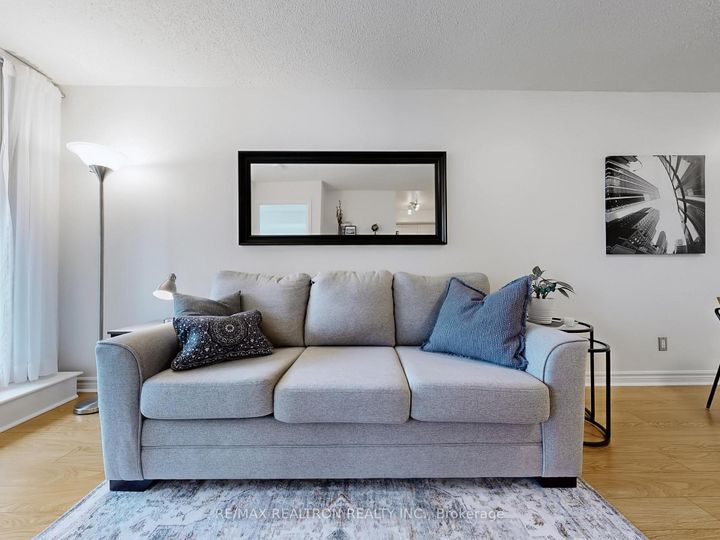 Photo 9 at 903 - 17 Barberry Place, Bayview Village, Toronto