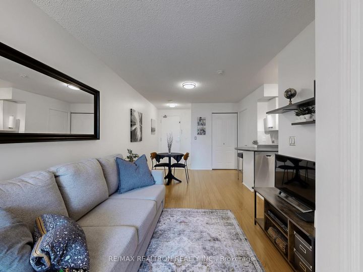 Photo 12 at 903 - 17 Barberry Place, Bayview Village, Toronto
