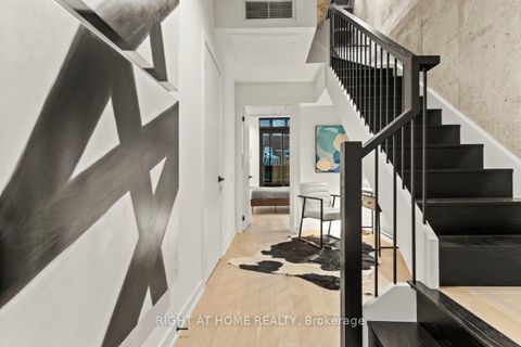 Photo 13 at 25 - 12 Dervock Crescent, Bayview Village, Toronto