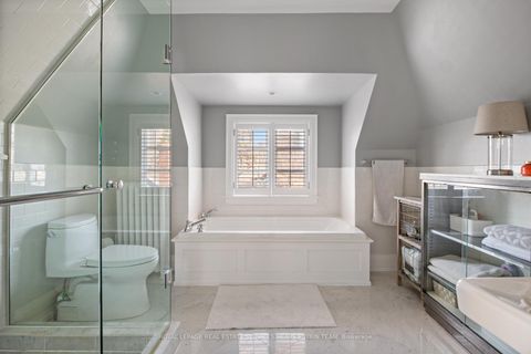 Photo 29 at 113 Inglewood Drive, Moore Park, Toronto