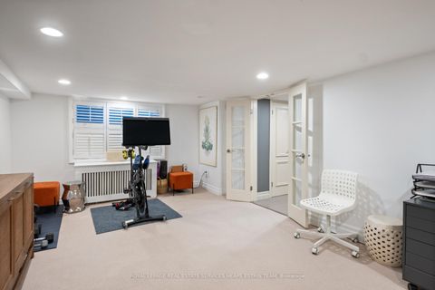 Photo 32 at 113 Inglewood Drive, Moore Park, Toronto