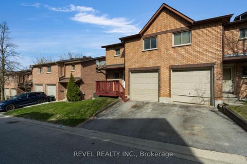 Photo 1 at 16 QUAIL Crescent, Ardagh, Barrie