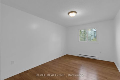 Photo 20 at 16 QUAIL Crescent, Ardagh, Barrie