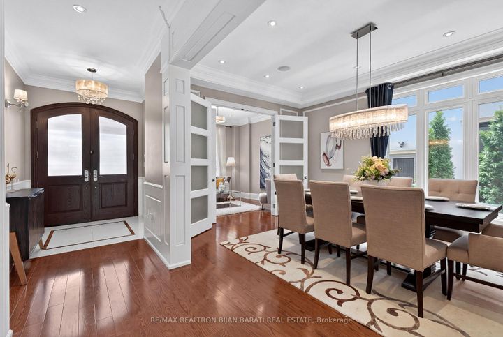 Photo 5 at 20 Windham Drive, Bayview Village, Toronto