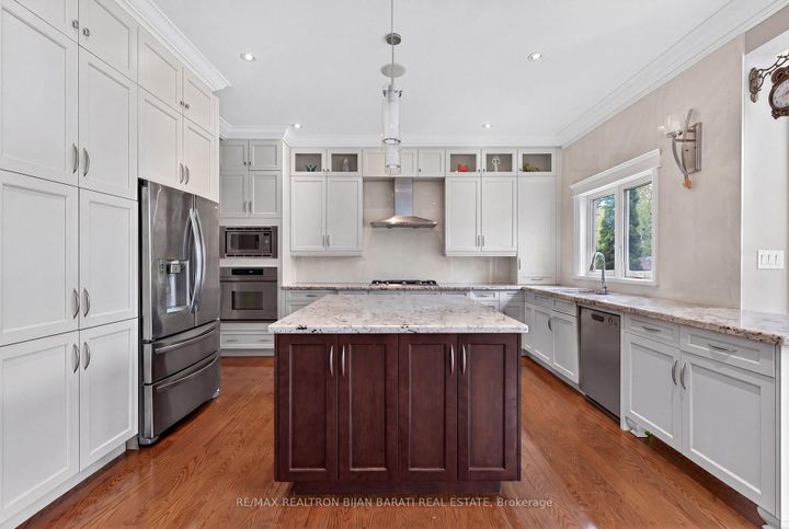 Photo 13 at 20 Windham Drive, Bayview Village, Toronto