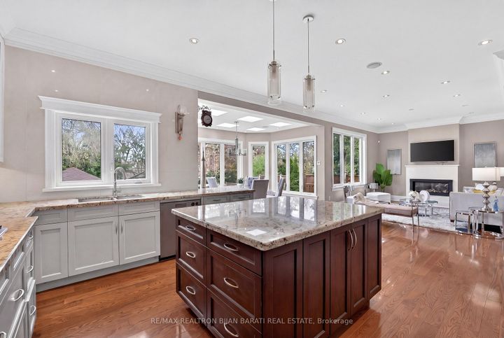 Photo 15 at 20 Windham Drive, Bayview Village, Toronto