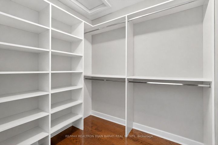 Photo 30 at 20 Windham Drive, Bayview Village, Toronto