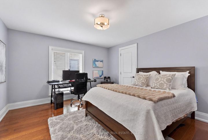Photo 32 at 20 Windham Drive, Bayview Village, Toronto