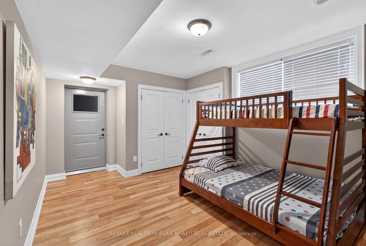 Photo 38 at 20 Windham Drive, Bayview Village, Toronto