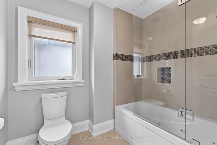 Photo 39 at 20 Windham Drive, Bayview Village, Toronto