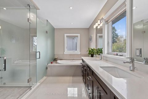 Photo 26 at 20 Windham Drive, Bayview Village, Toronto