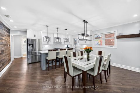 Photo 15 at 174 Cornelius Parkway, Maple Leaf, Toronto