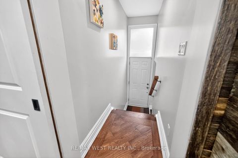 Photo 31 at 174 Cornelius Parkway, Maple Leaf, Toronto