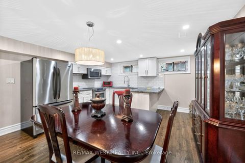 Photo 36 at 174 Cornelius Parkway, Maple Leaf, Toronto