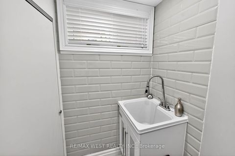 Photo 45 at 174 Cornelius Parkway, Maple Leaf, Toronto