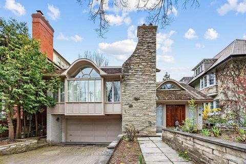 Photo 1 at 36 Hawthorn Avenue, Moore Park, Toronto