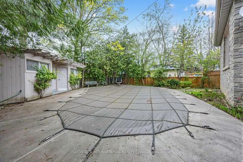 Photo 46 at 36 Hawthorn Avenue, Moore Park, Toronto
