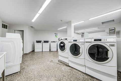 Photo 20 at 810 - 451 The West Mall W, Etobicoke West Mall, Toronto