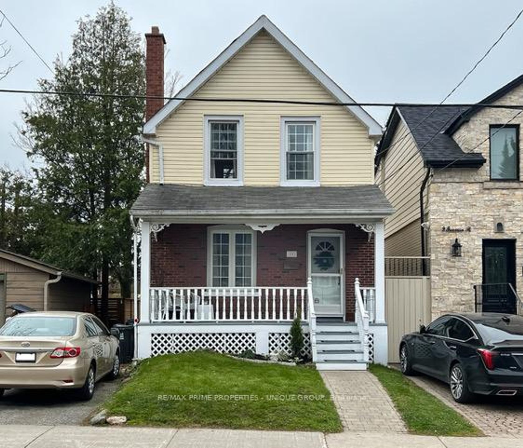 11 Freeman Street, Cliffside, Toronto photo number 2