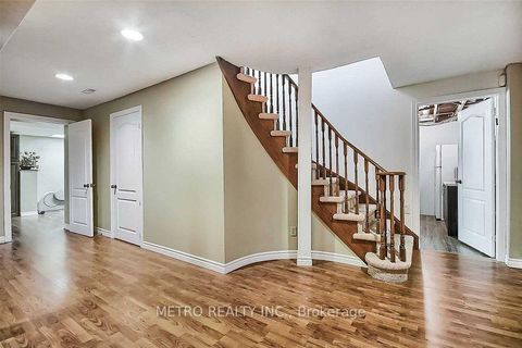 Photo 23 at 17 Twin Circle Court, Branson, Toronto