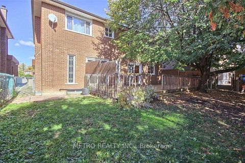 Photo 31 at 17 Twin Circle Court, Branson, Toronto